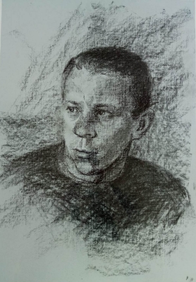 Глебов В.В.1969г.р. Нетеса Владимир Валерьевич-участник СВО,2025г. бумага, уголь 50х34,5 ТХМ-841 Г-215.jpeg